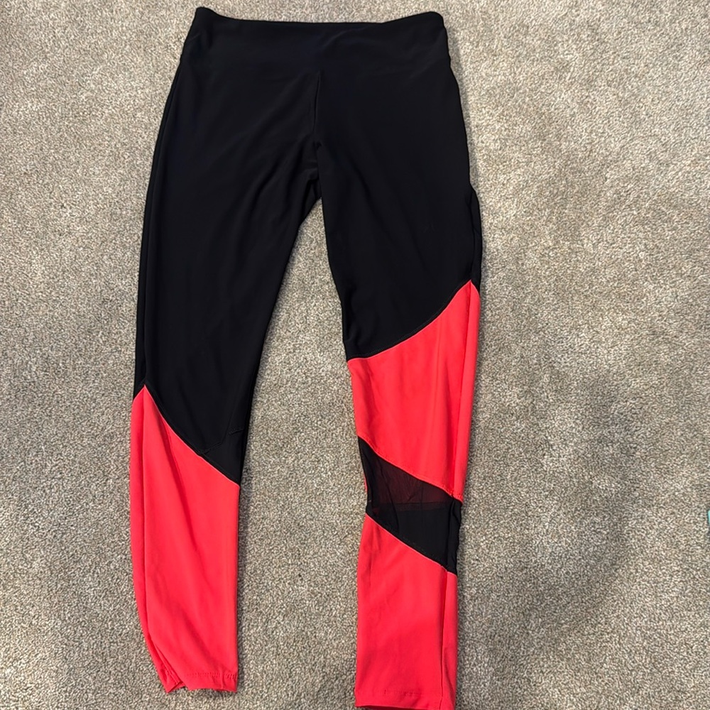 Women’s workout leggings
